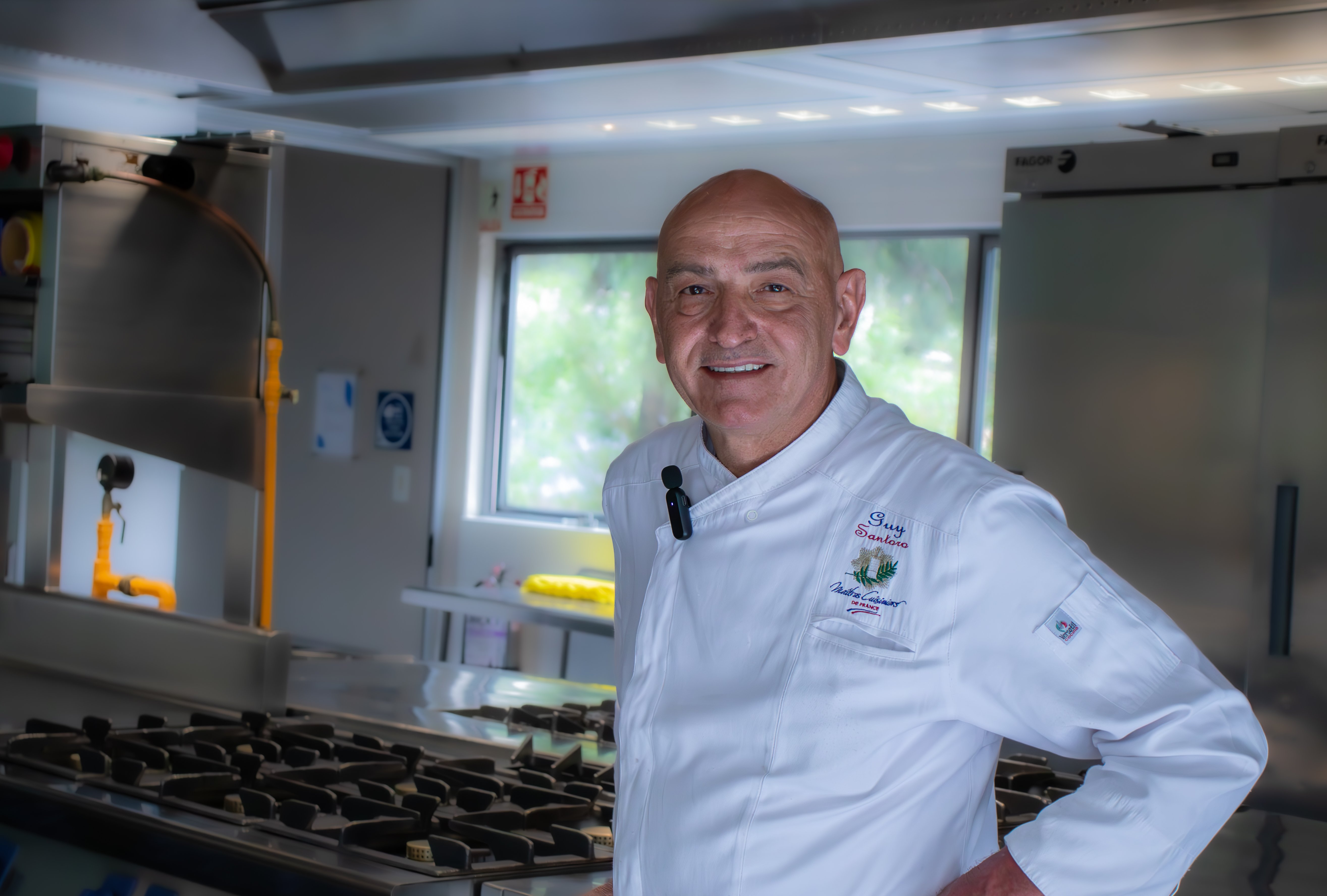 Guy Santoro en CESSA Universidad: Alta cocina francesa y formación profesional en SCOLA