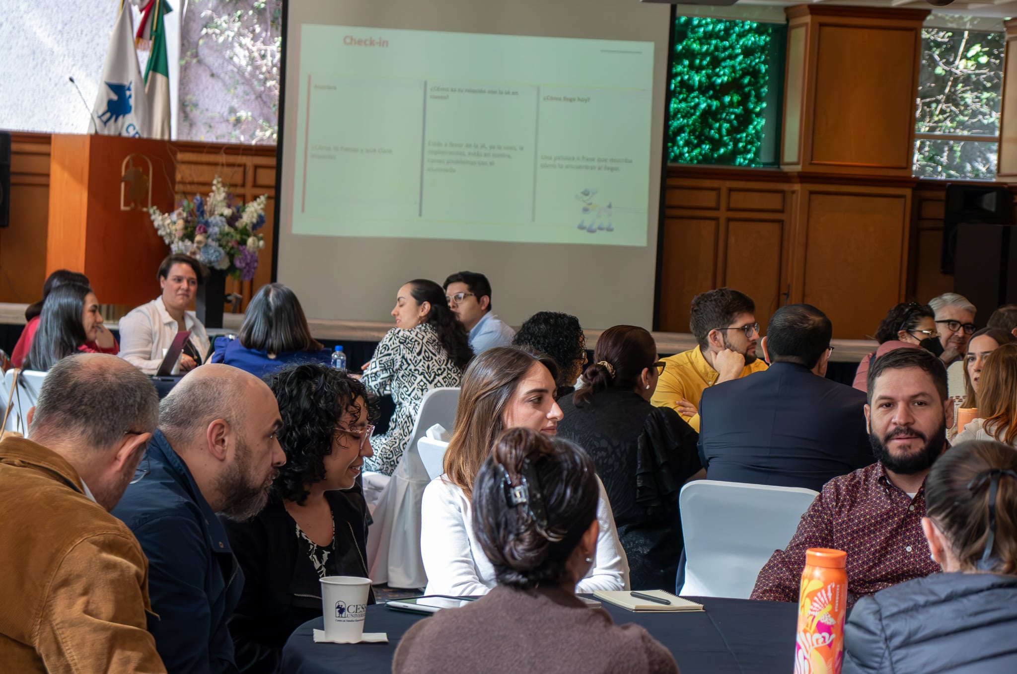 Capacitación docente en inteligencia artificial: CESSA impulsa la innovación académica